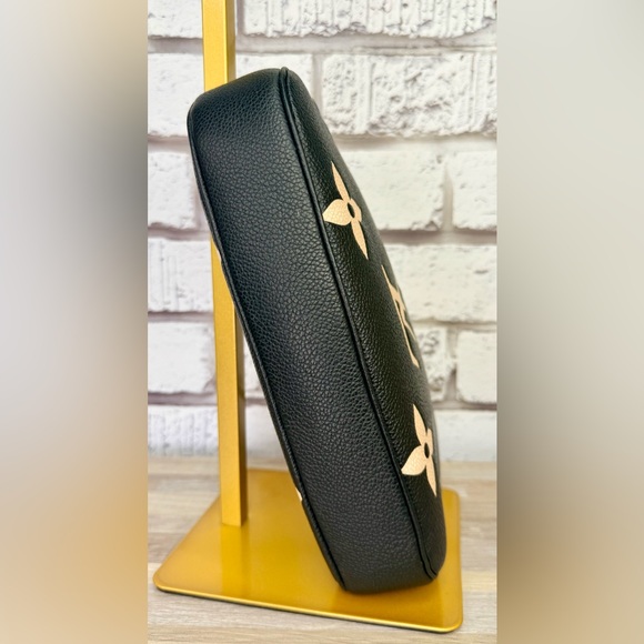 Louis Vuitton Multi Pochette Bicolor Leather Shoulder Crossbody Bag - Picture 5 of 16